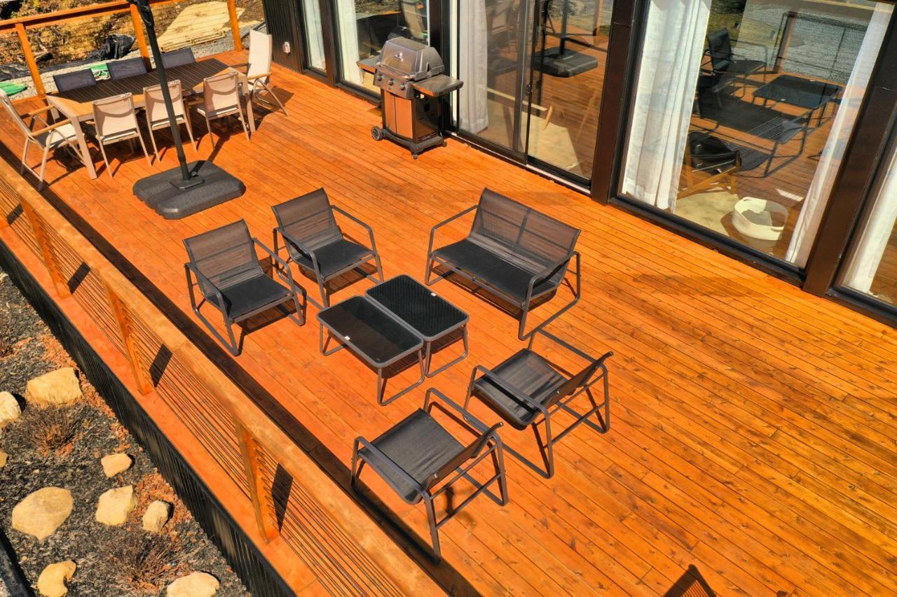 Kallm-Mont-Tremblant Chalet With Hot Tub, Pond & Beach On Private 7Acre Estate Lac Superieur Luaran gambar