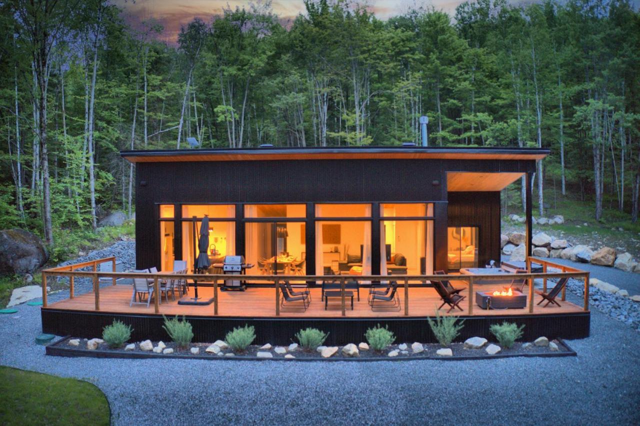 Kallm-Mont-Tremblant Chalet With Hot Tub, Pond & Beach On Private 7Acre Estate Lac Superieur Luaran gambar